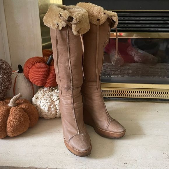 Yves Saint Laurent Ida Wedge Boots - Picture 1 of 13